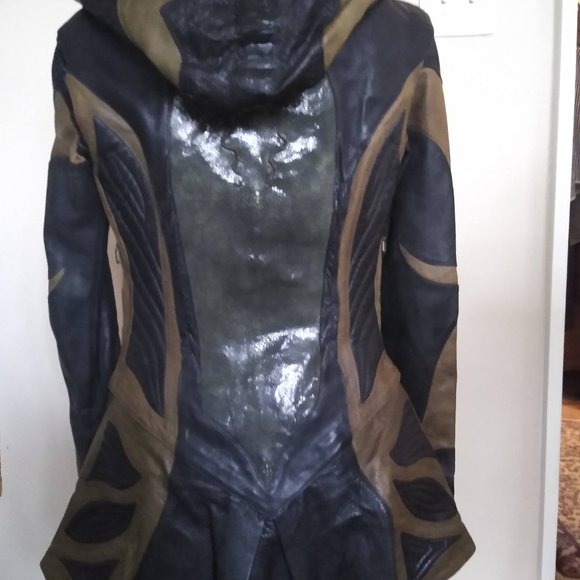 Leather & snakeskin one of a kind jacket! - Picture 6 of 6